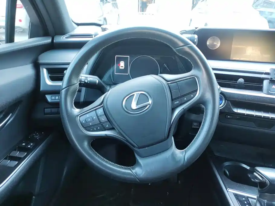 Lexus UX 2020 2020 260h Explore Cool Edition