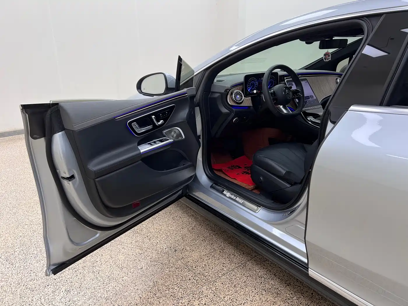 Mercedes-Benz EQE 2023 2022 350 Pioneer Edition