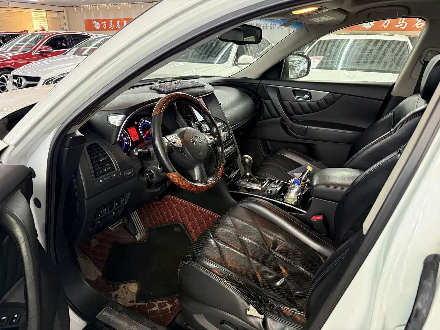 Infiniti FX 2011 2011 FX35 Premium