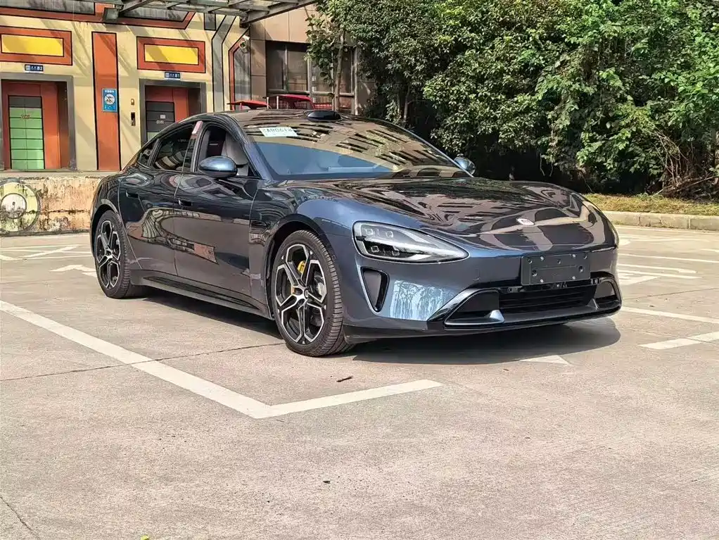 XIAOMI CAR XIAOMI SU7