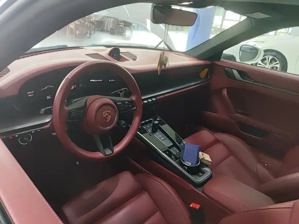 Porsche 911 2023 Carrera 3.0T фото 5