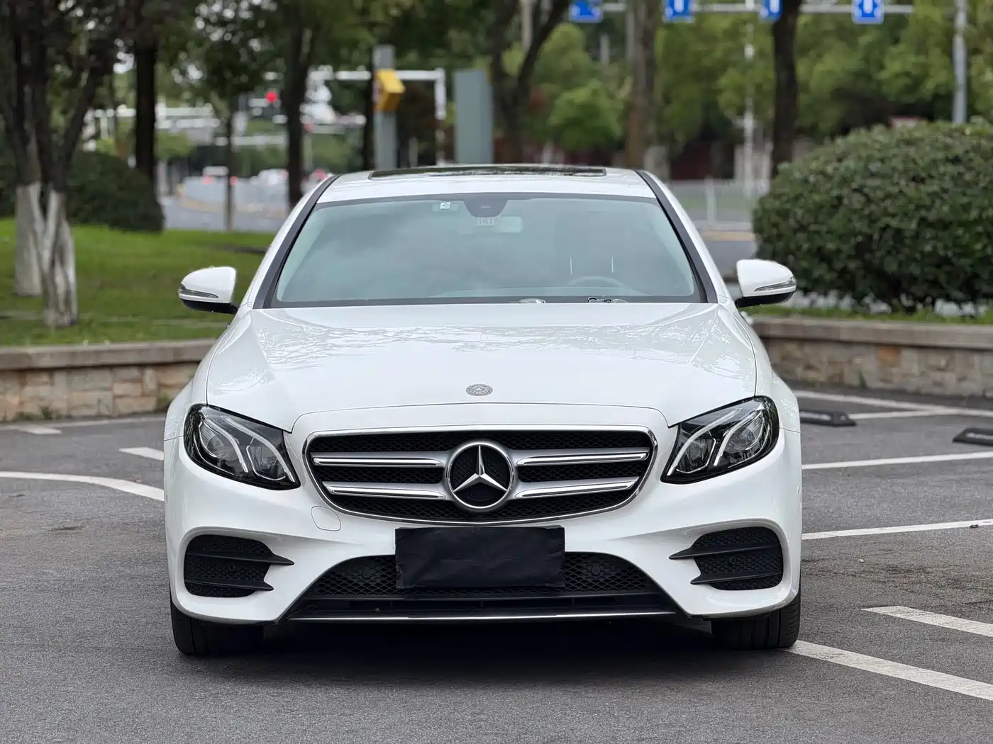 Mercedes-Benz E-Class 2018 E 300 L Sport Fashion