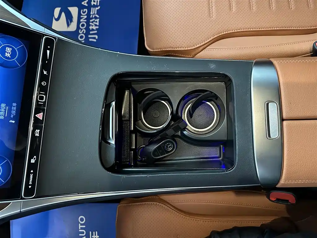 Mercedes-Benz GLC 2025 GLC 300 L 4MATIC Dynamic 7-seater фото 10