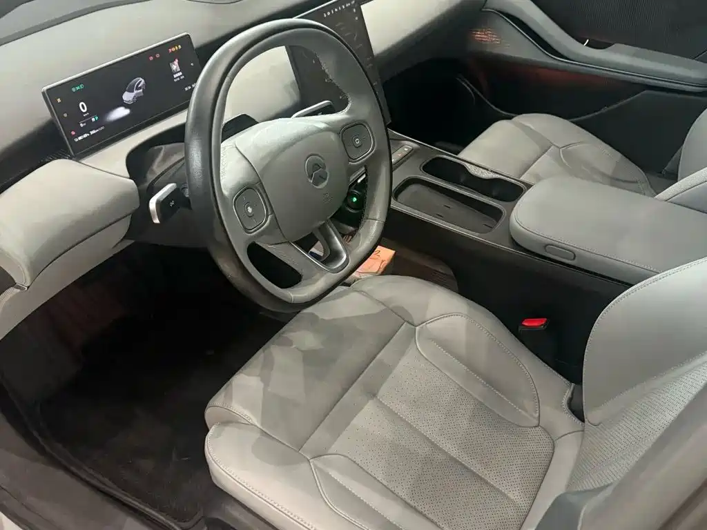 Фото 7 - NIO ET5T