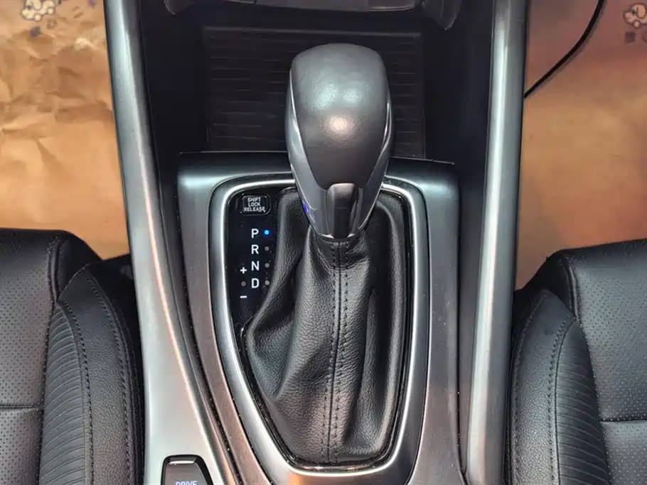 Hyundai Fista 2019 280TGDi Sport Edition China VI фото 16