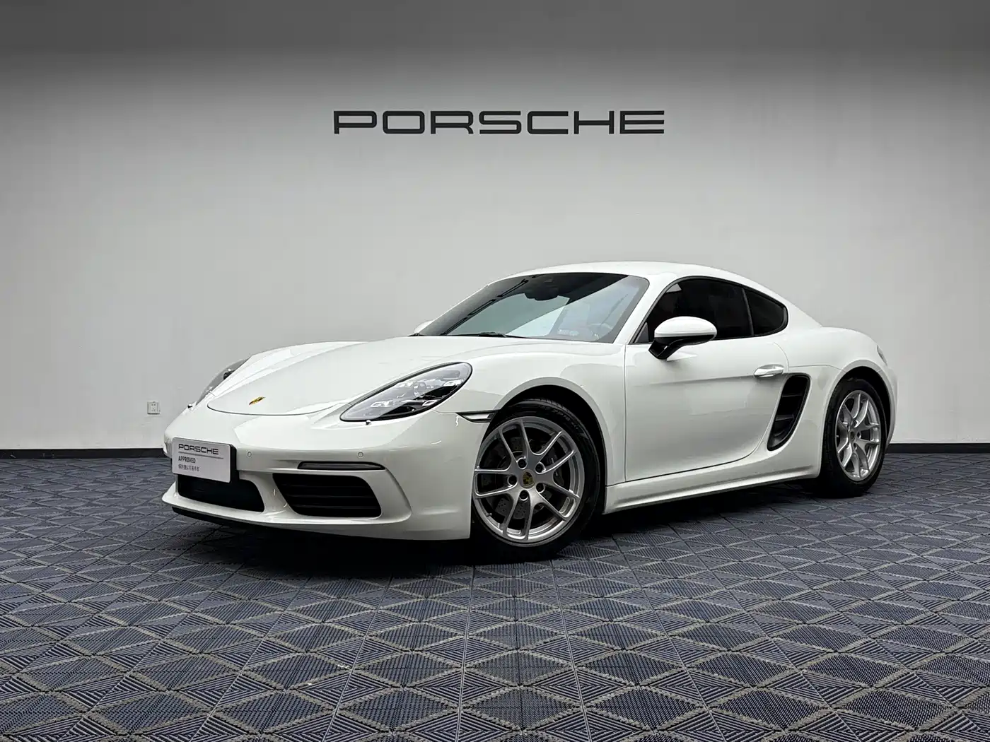 Porsche 718 2022 Cayman 2.0T