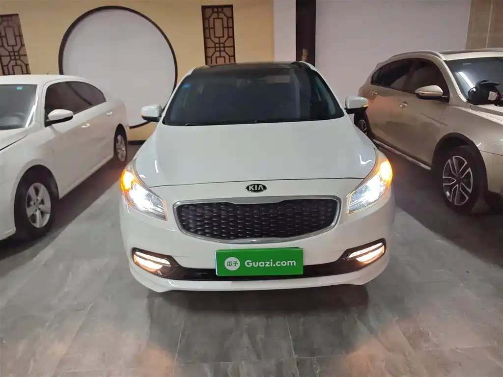 Kia K4 2014 1.8L Automatic GLS фото 3