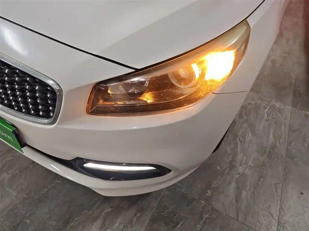 Kia K4 2014 1.8L Automatic GLS фото 18