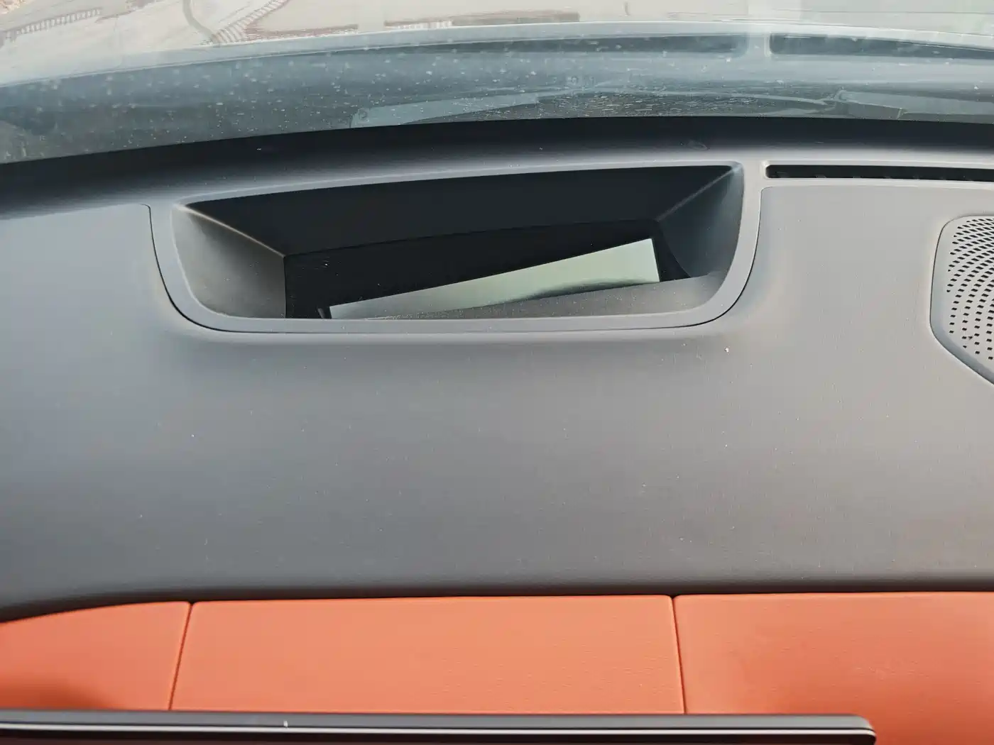 WEI PAI WEI BRAND BLUE MOUNTAIN