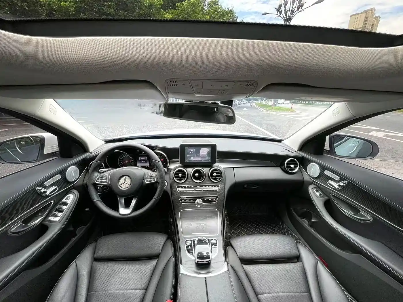 Mercedes-Benz C-Class 2018 C 200 L Sport Achievement Special Edition фото 8