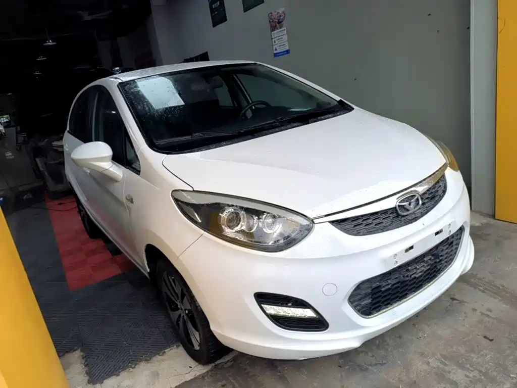 Cowin Kaiyi C3R 2017 2016 1.5L Automatic Rainbow Diamond Edition