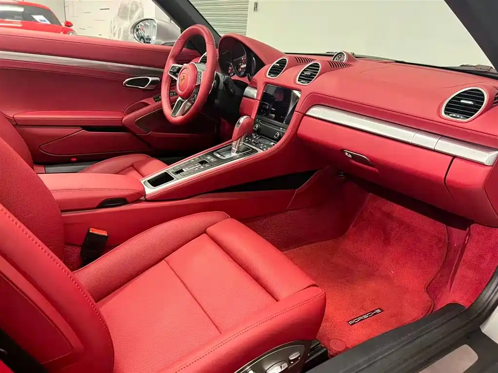 Porsche 718 2024