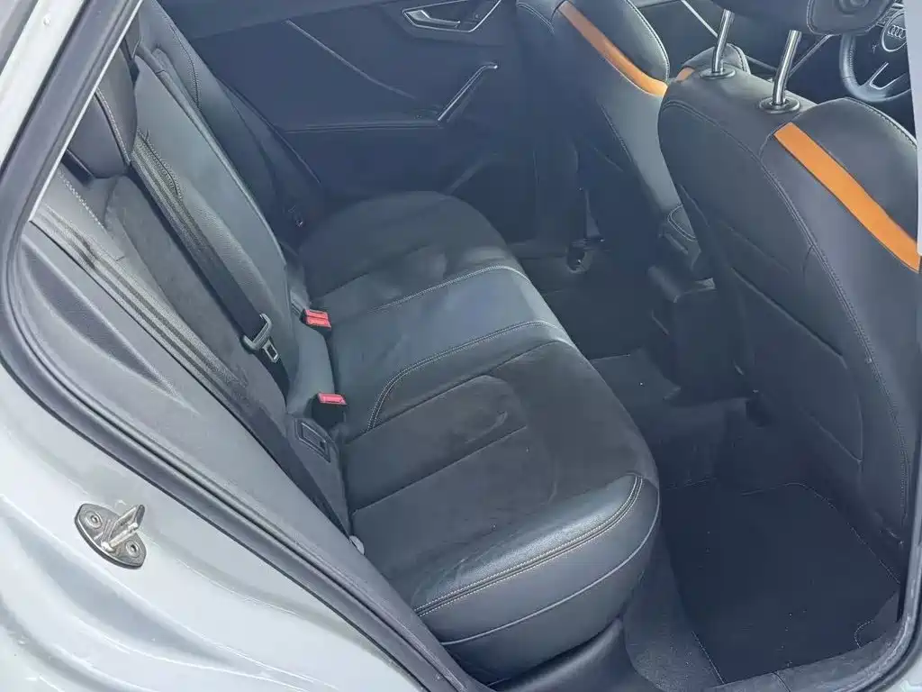Фото 7 - Audi Q2L e-tron