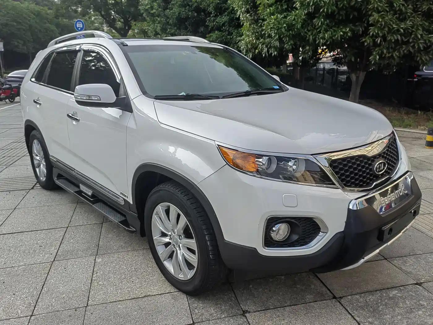 Kia Sorento 2012 2.2T Diesel Luxury Edition фото 3