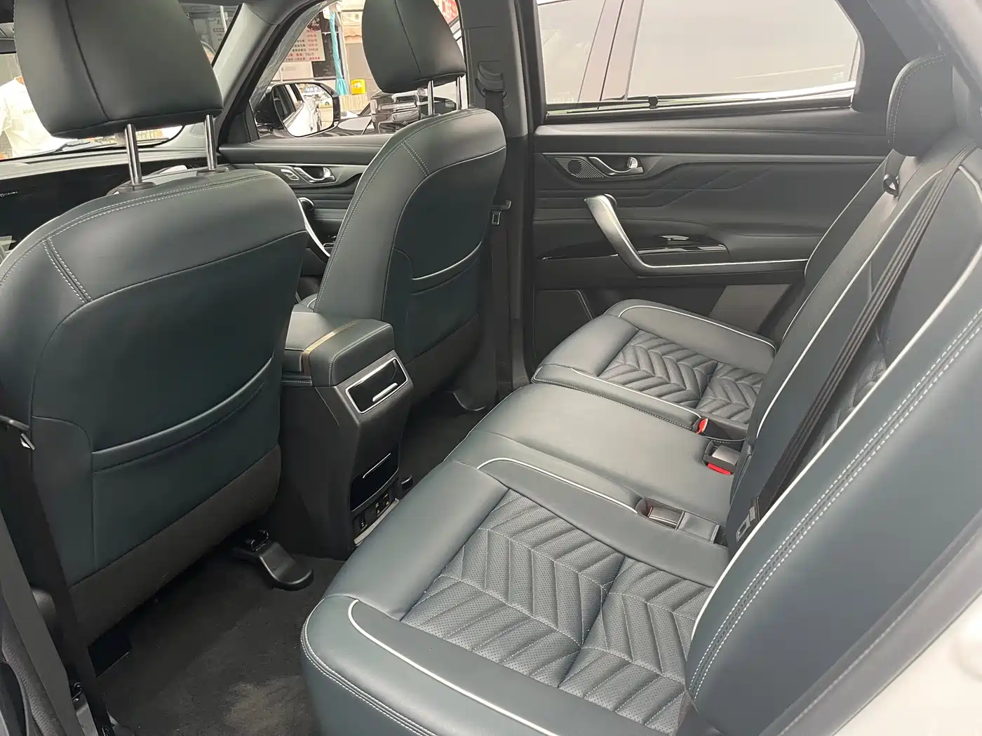 Changan CS95 2023 2023 2.0T AWD Premium PLUS
