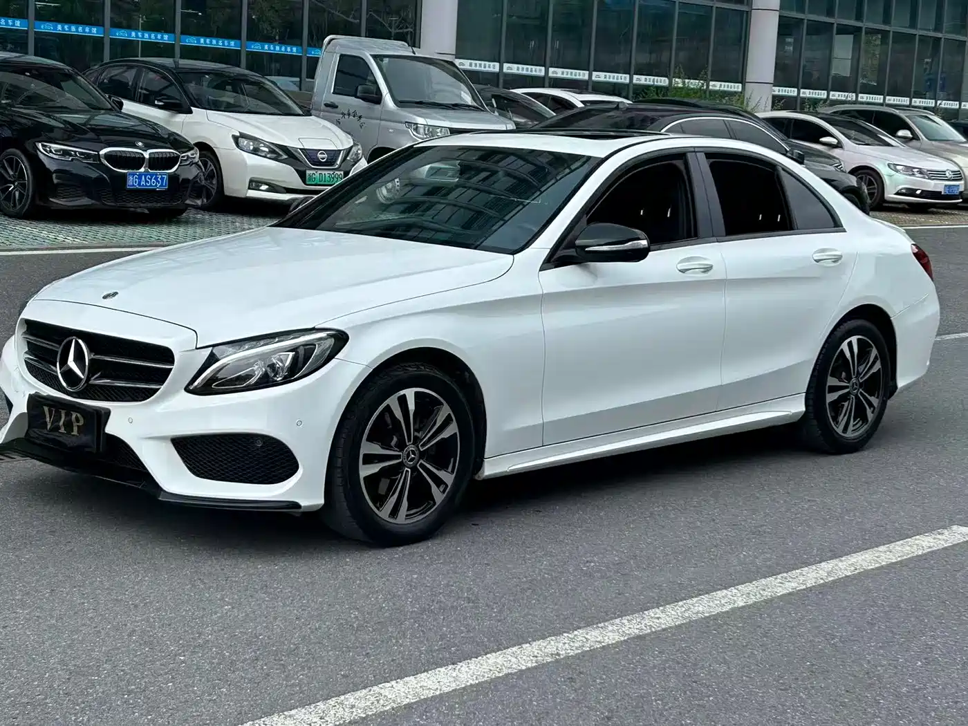 Mercedes-Benz C-Class 2017 Facelift C 200 Sport Edition фото 3