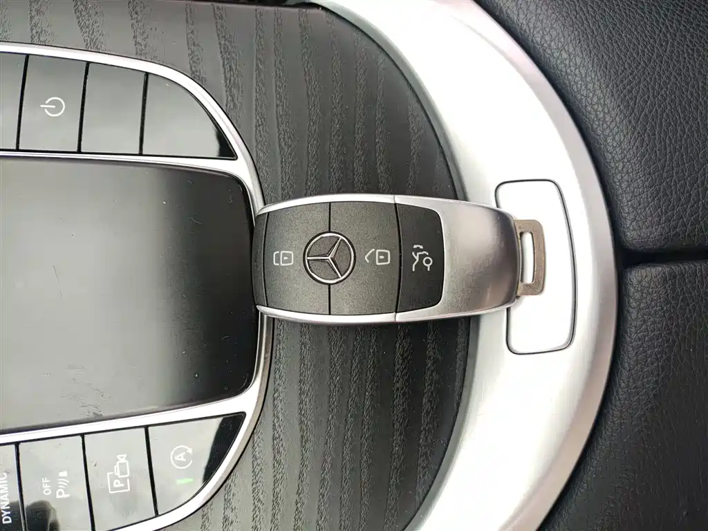 Mercedes-Benz C-Class 2019 C 180 L Fashion Sport Edition фото 9