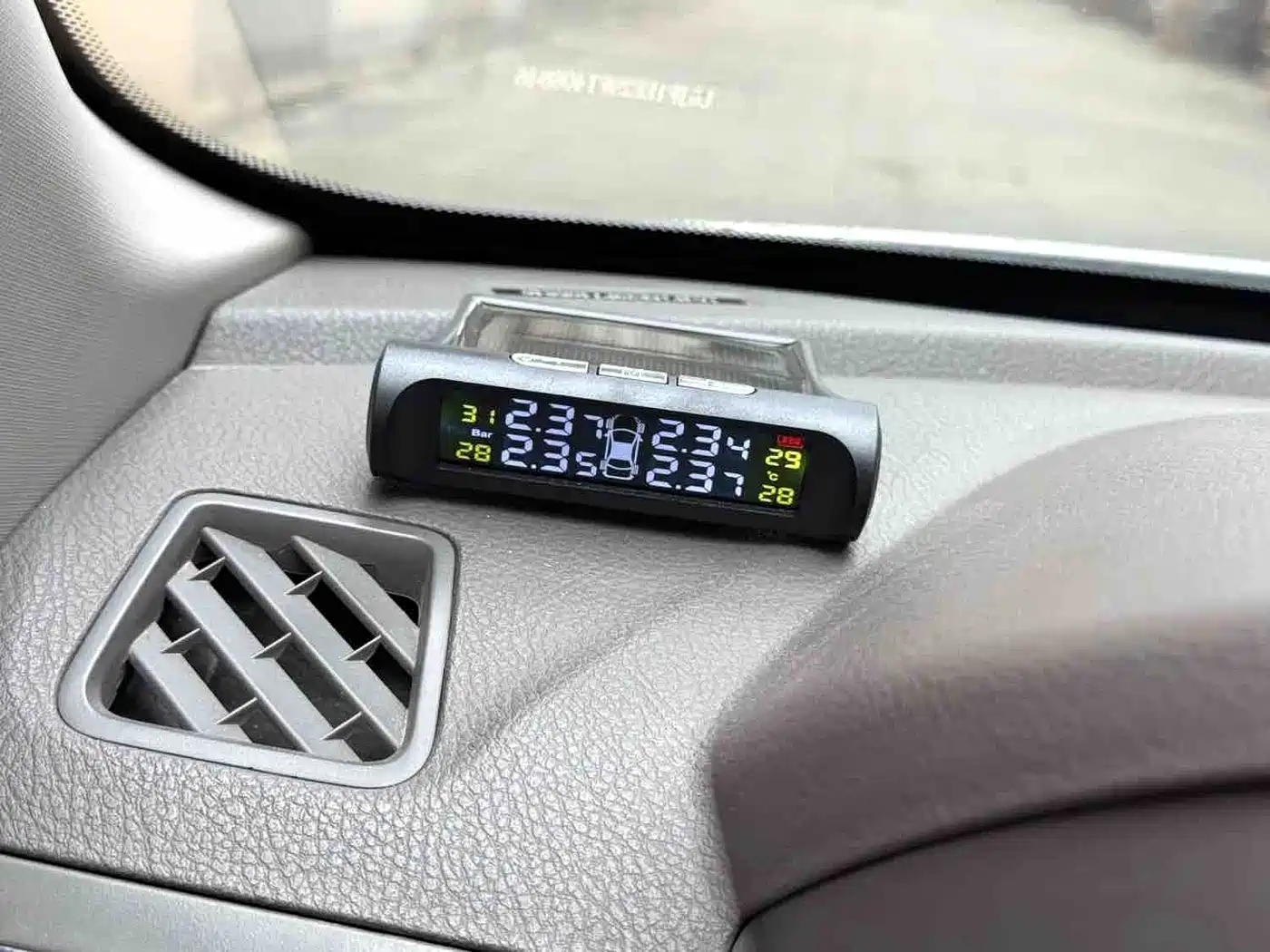 Dongfeng Fengxing Jingyi S50 2015 2014 1.5L Manual Premium Model
