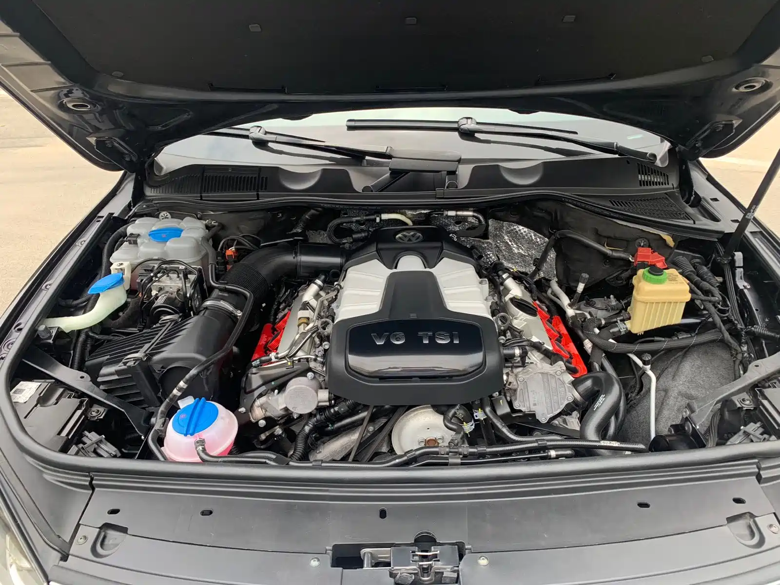 Фото 9 - Volkswagen Touareg
