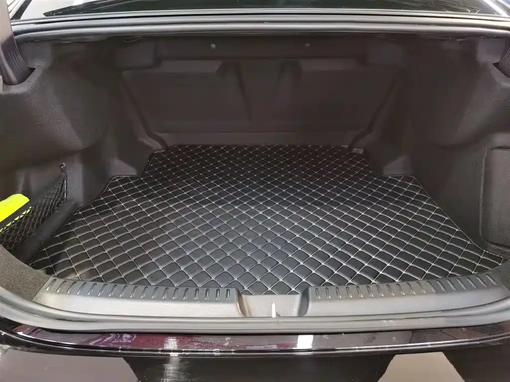 Mercedes-Benz E-Class 2025 E 300 L Luxury фото 13