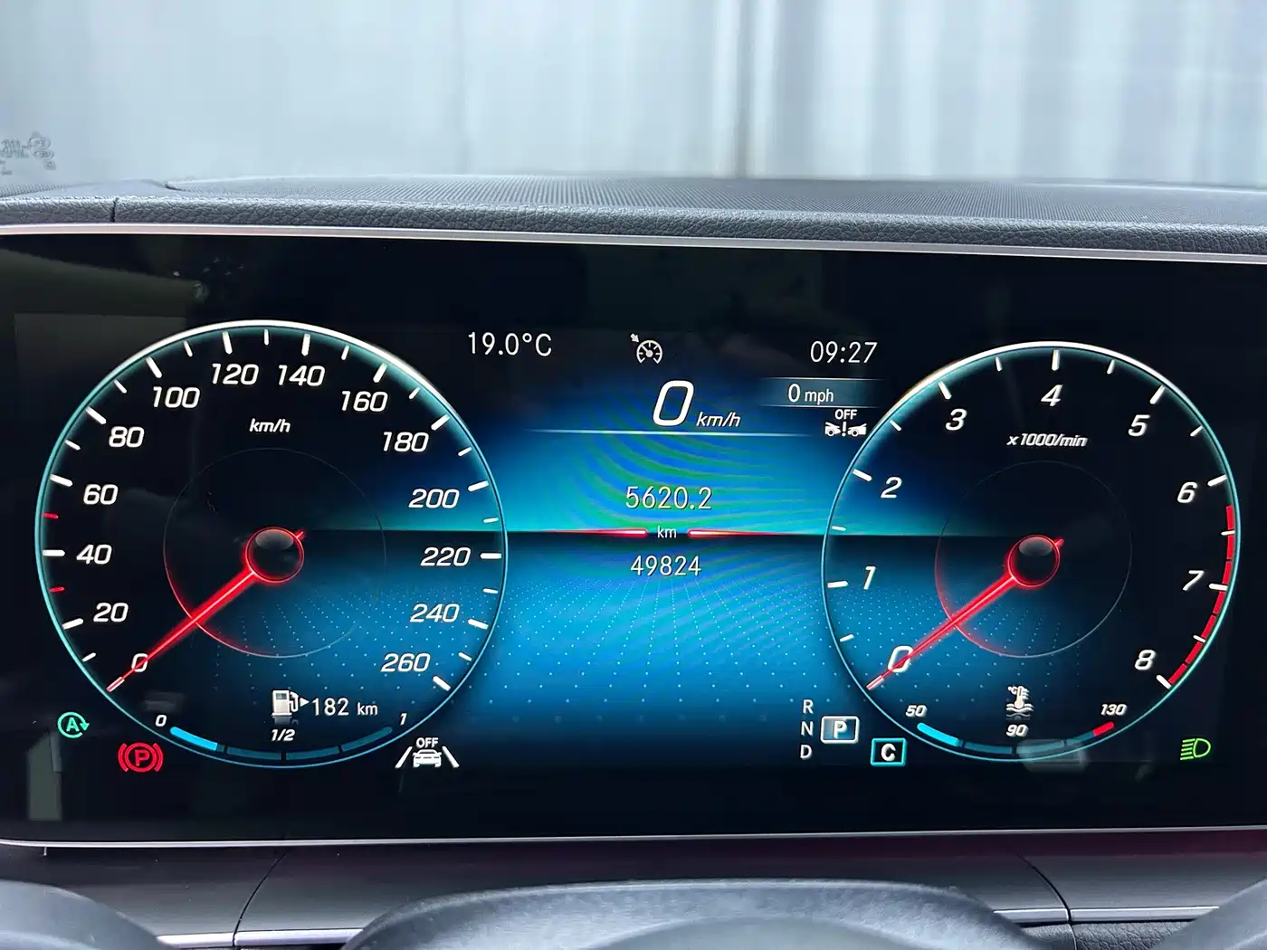 Mercedes-Benz GLE 2023 GLE 350 4MATIC Fashion фото 35