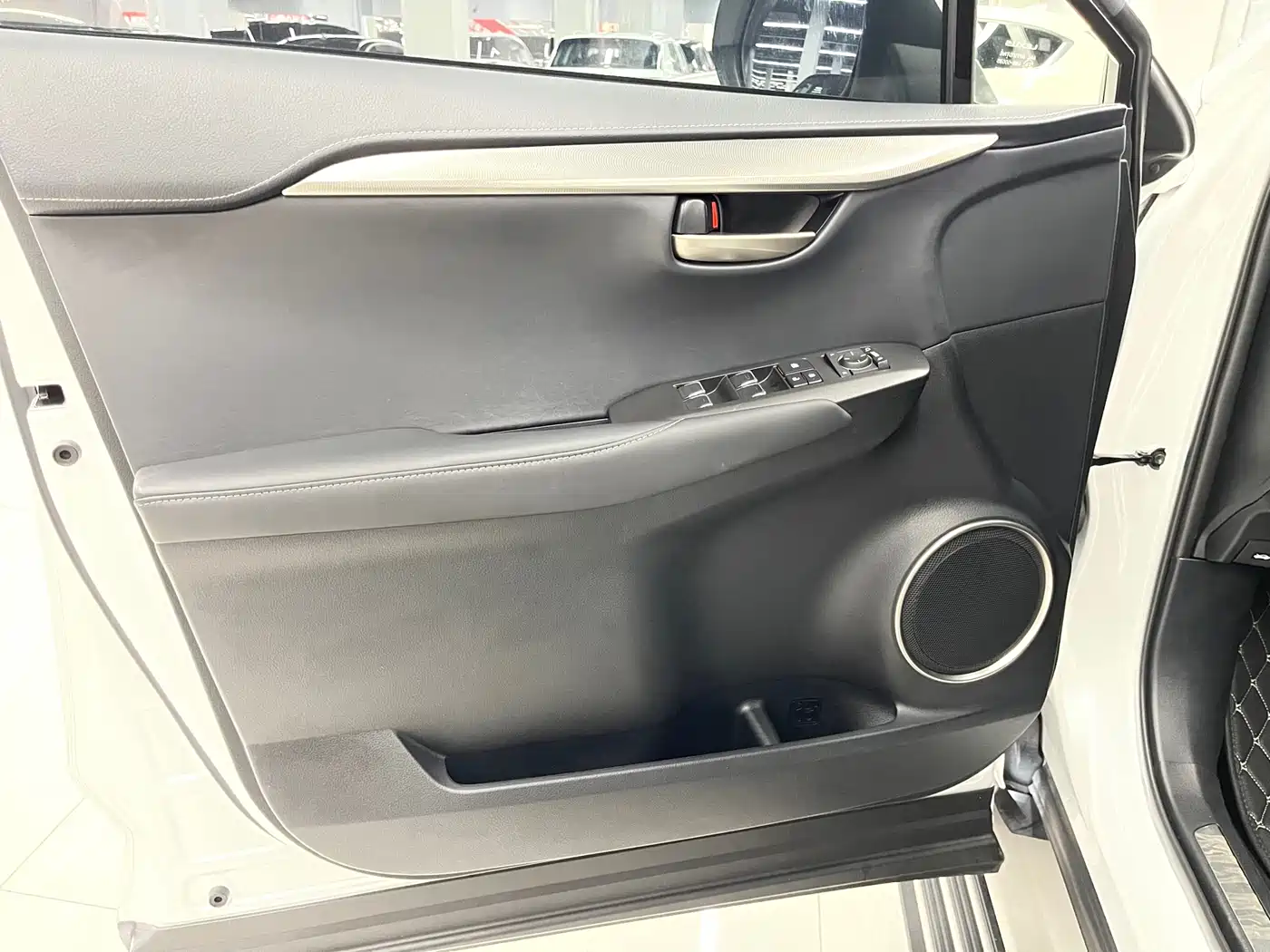 Lexus NX 2020 200 AWD F Sport China V фото 9