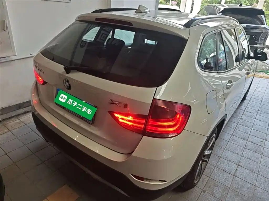 BMW X1 2015 Model sDrive18i Leading Advanced Edition фото 7