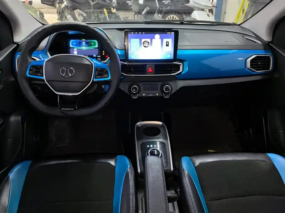 BAIC NEW ENERGY EC3