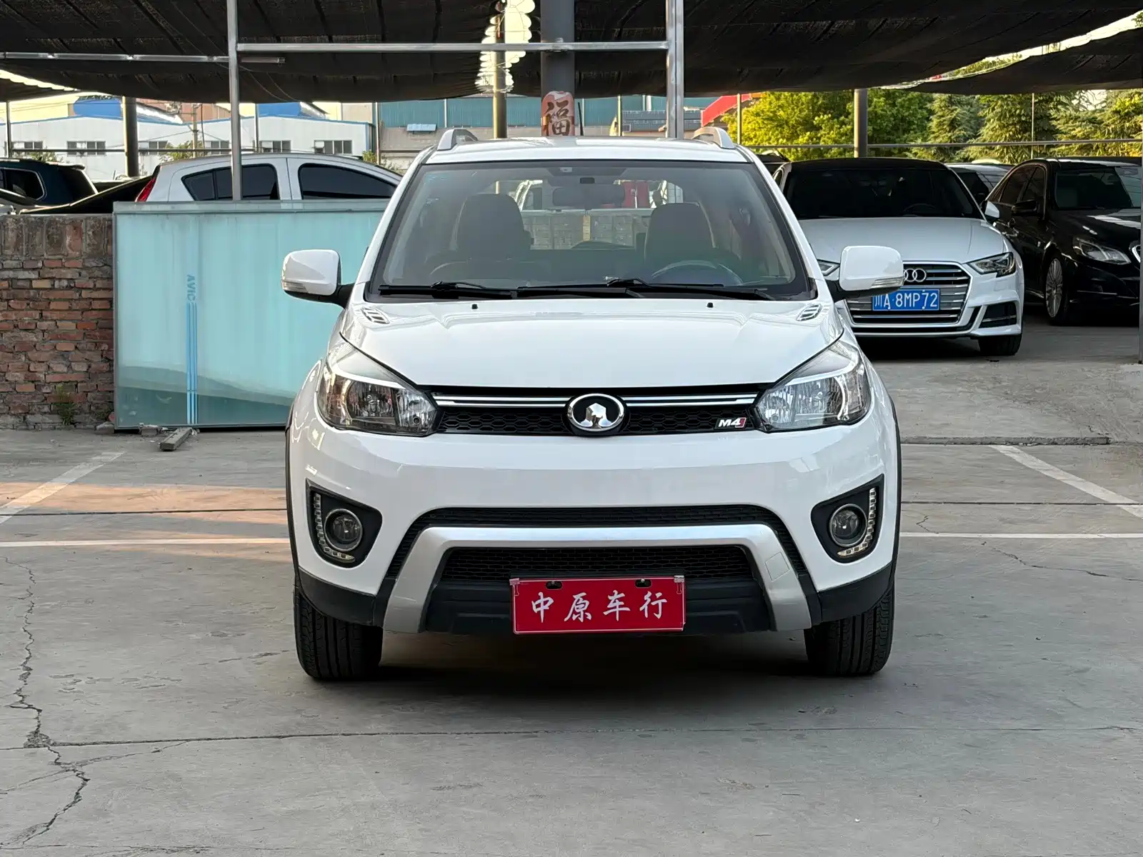 Фото 2 - Great Wall M4