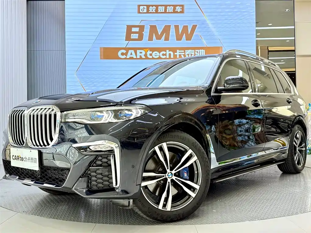 BMW X7 2022 xDrive40i Exclusive M Sport Package фото 2