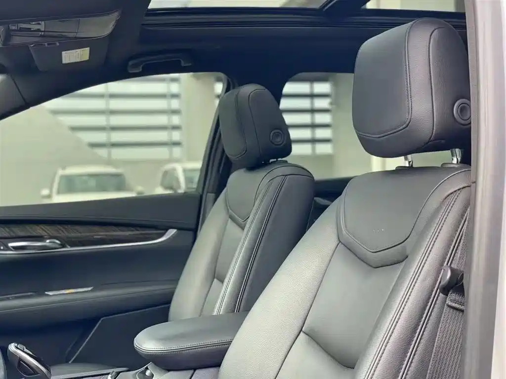 Cadillac XT5 2020 28T Luxury Model фото 5