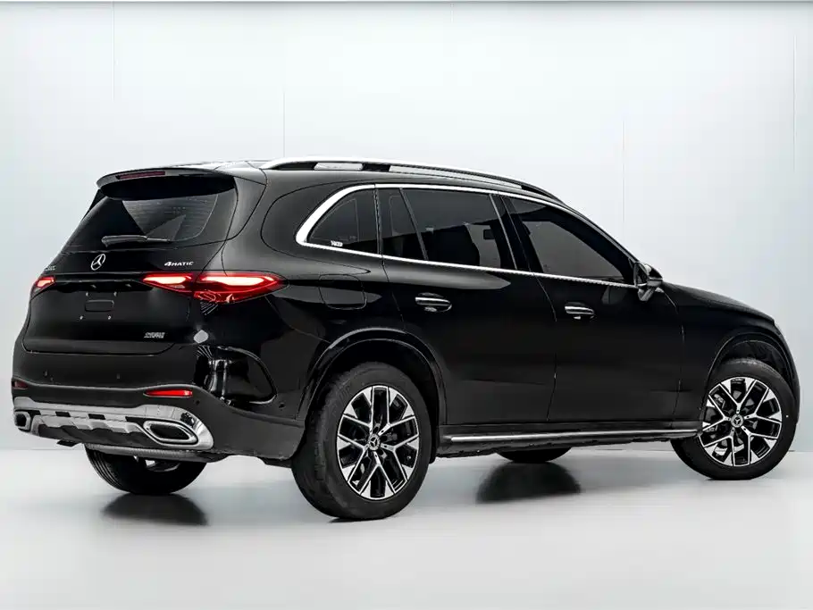 Mercedes-Benz GLC 2023 GLC 260 L 4MATIC Luxury 7-Seater фото 7