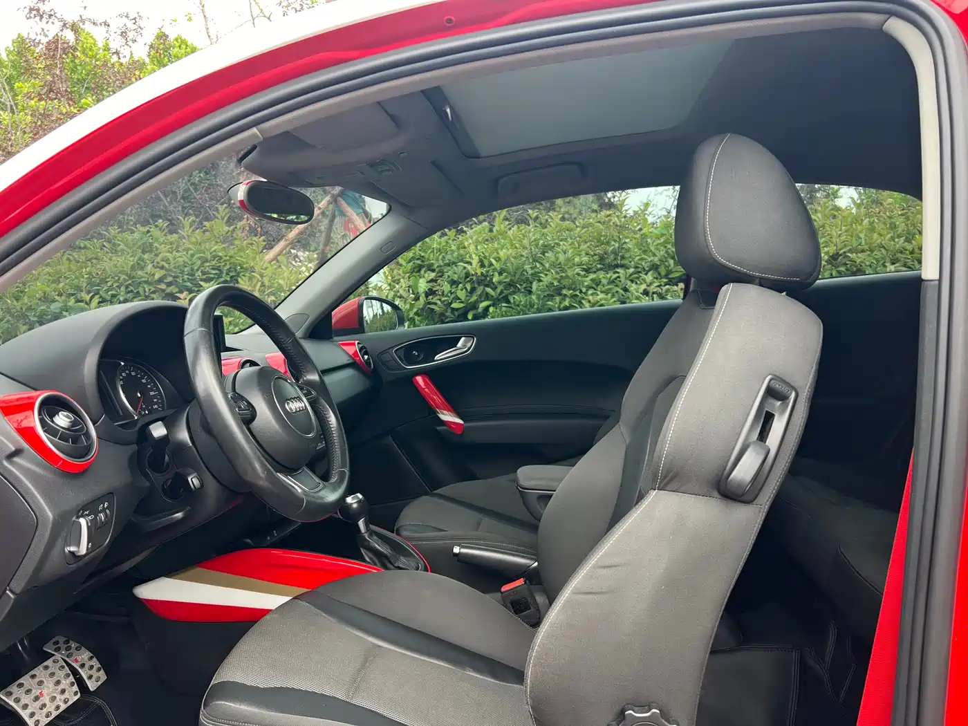 Audi A1 2013 30 TFSI China Limited Edition Ego фото 8