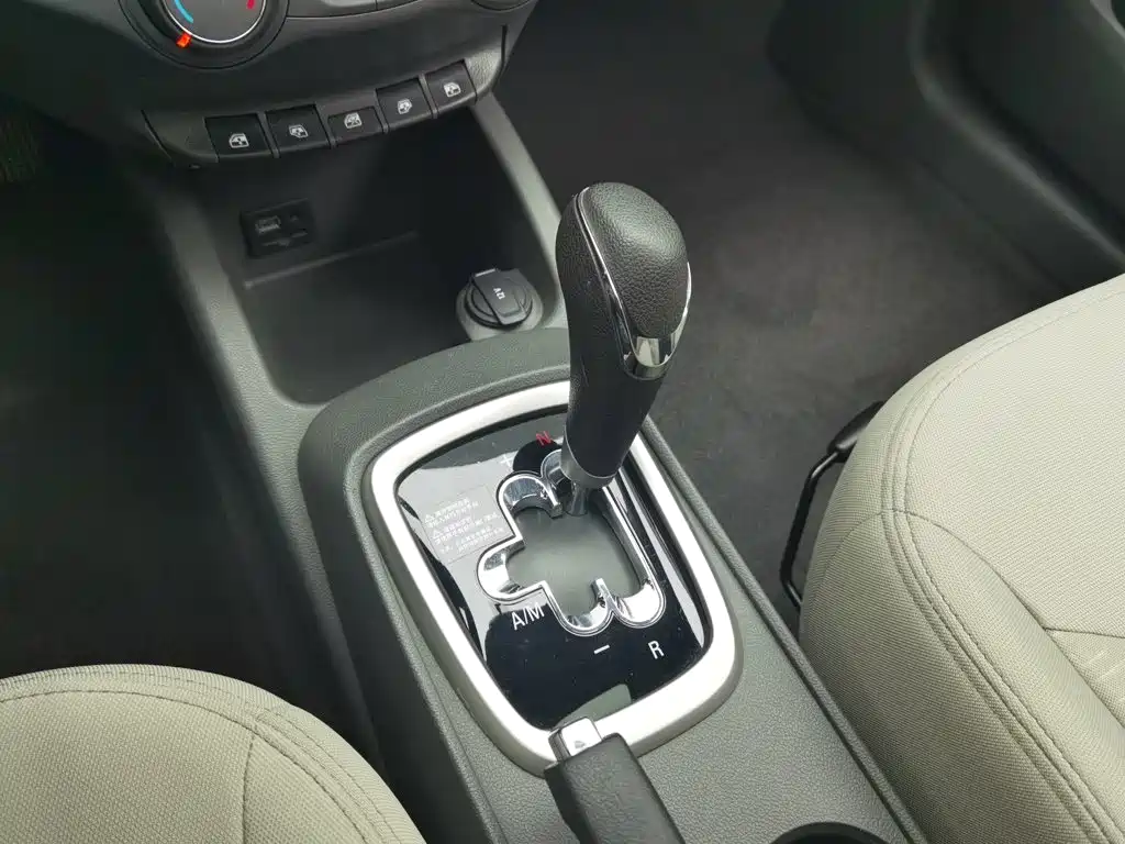 Chevrolet Sail 2017 2015 Sail 3 1.5L AMT Happiness Sunroof Edition