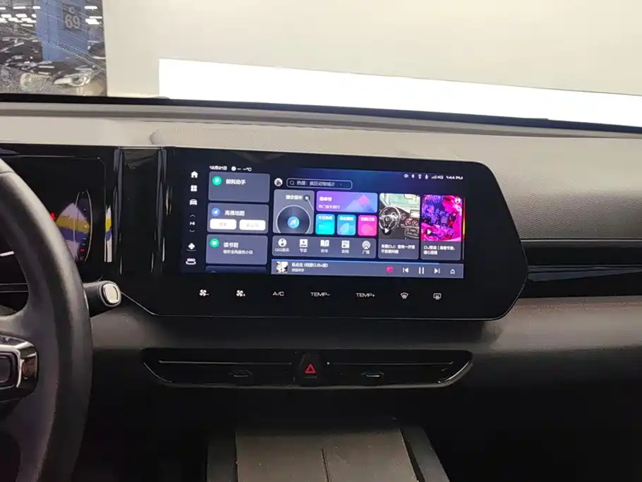 Haval Xiaolong 2024 2023 1.5L 110KM Pilot Edition