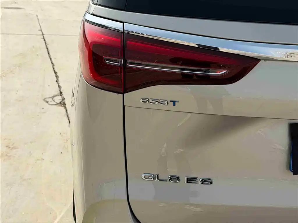 BUICK GL8