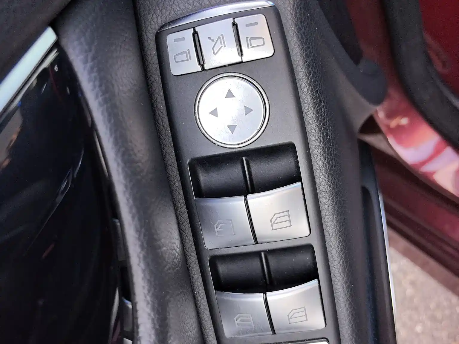 Фото 19 - Mercedes-Benz C-Class