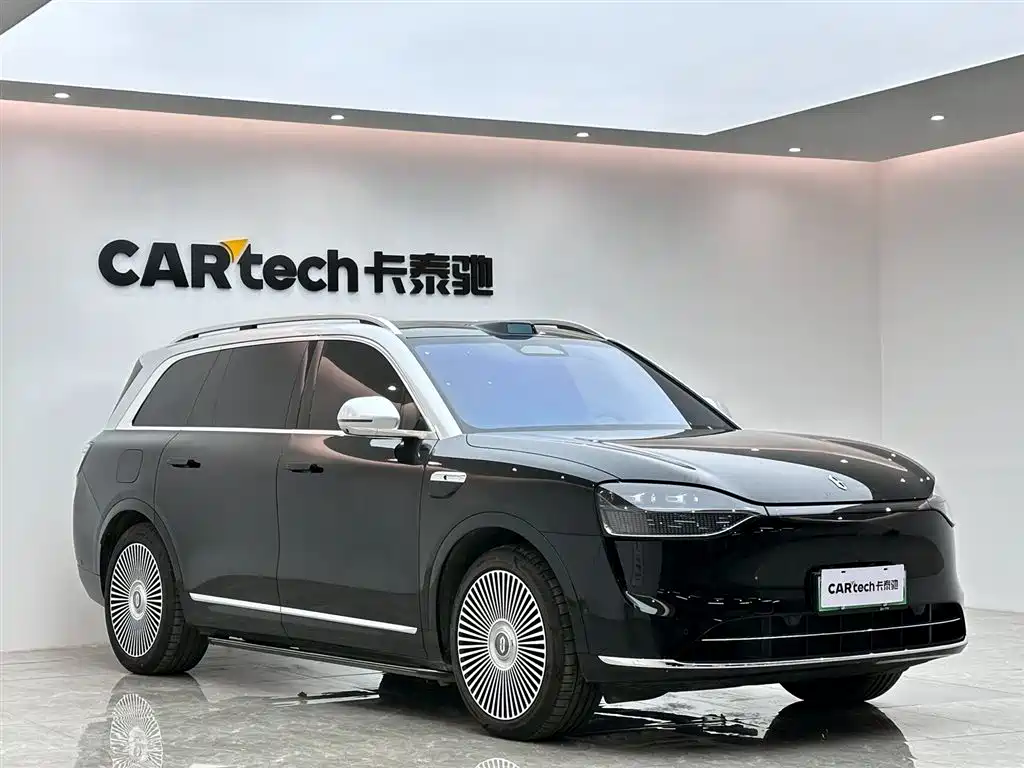AITO Wenjie AITO M9 2025 Extended Range Ultra 52kWh 6-Seater фото 6