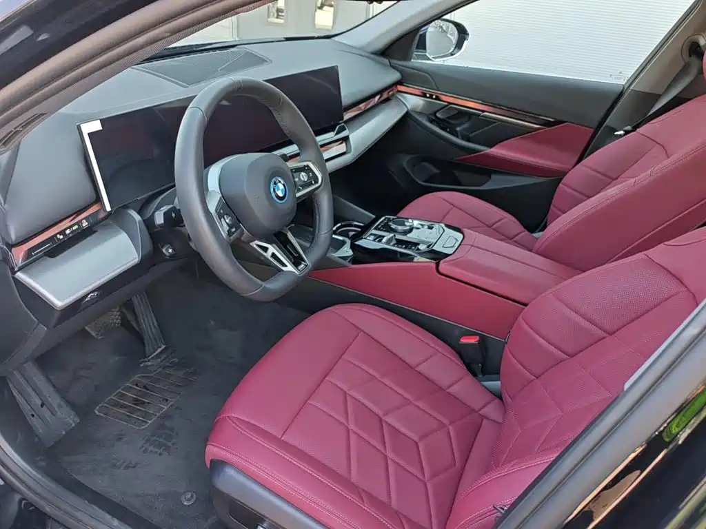 BMW i5 2026 2025 eDrive 35L M Sport Package