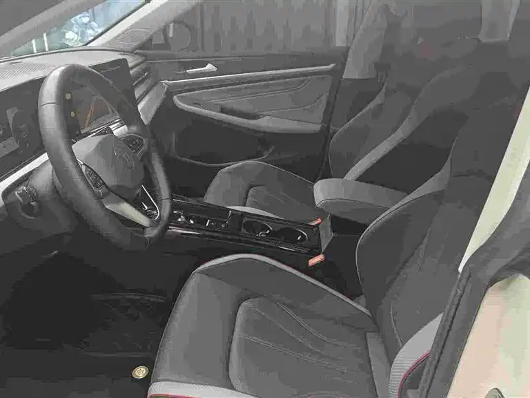 Volkswagen Lamando 2023 Lamando L 280TSI DSG Glamour Edition фото 4