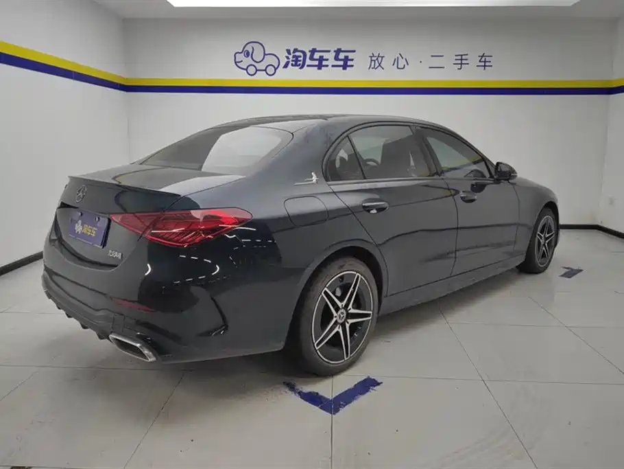 Mercedes-Benz C-Class 2023 Facelift C 260 L Night Sport Edition фото 3