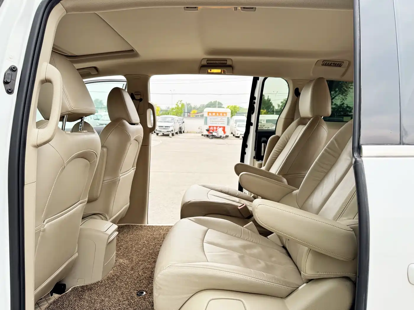 Buick GL8 2017 25S Luxury China V фото 10