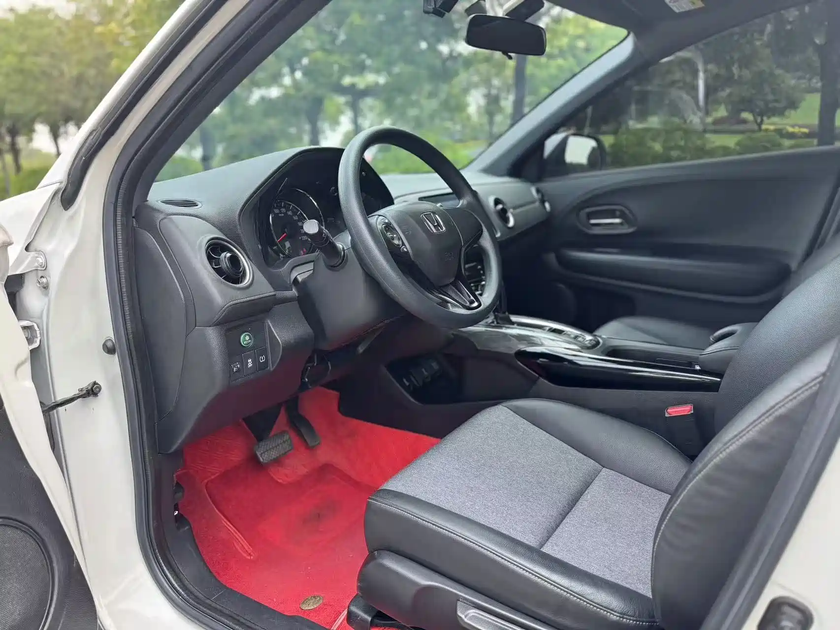Фото 8 - Honda XR-V