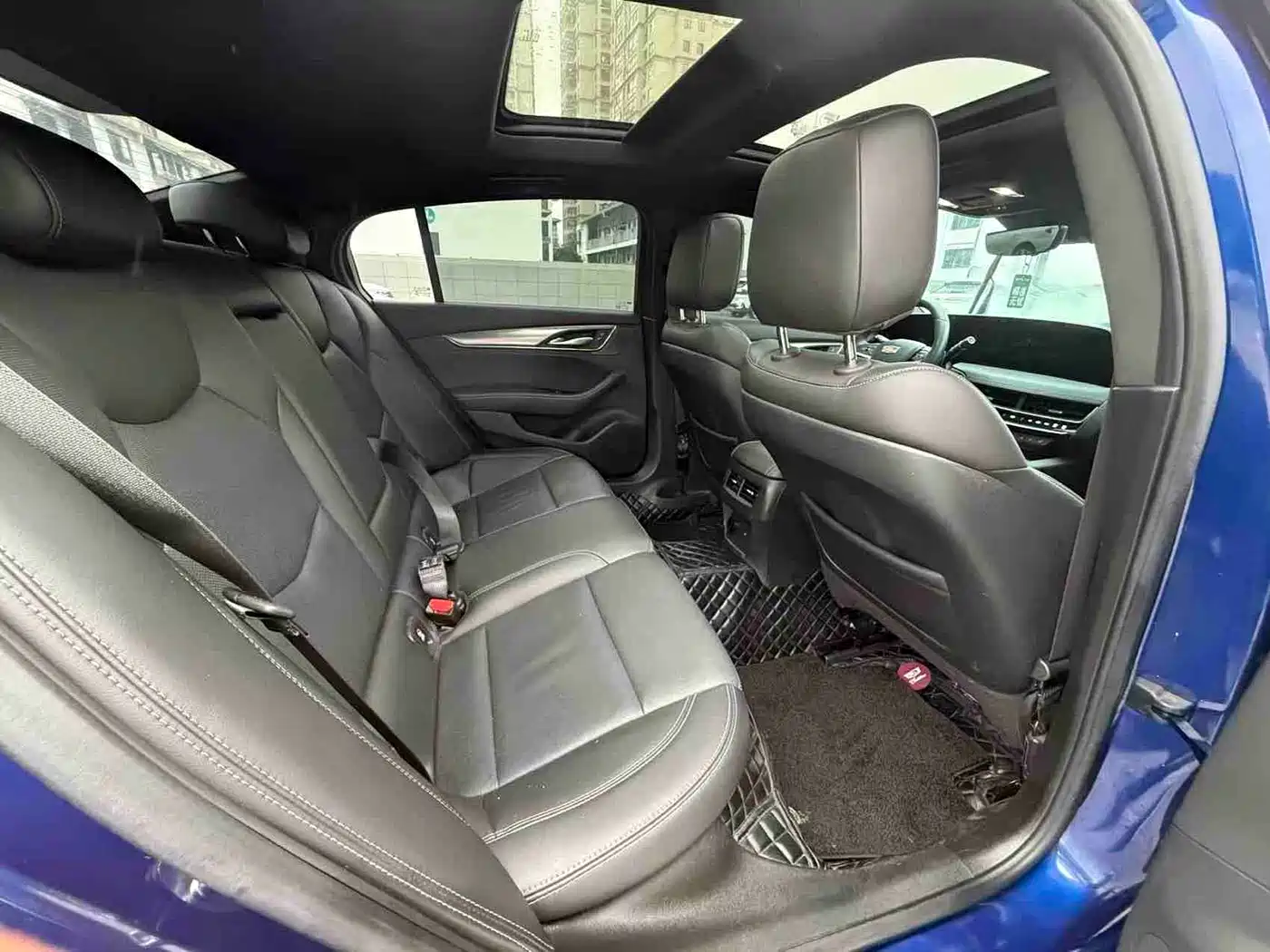 Cadillac CT5 2024 28T Platinum Edition фото 7