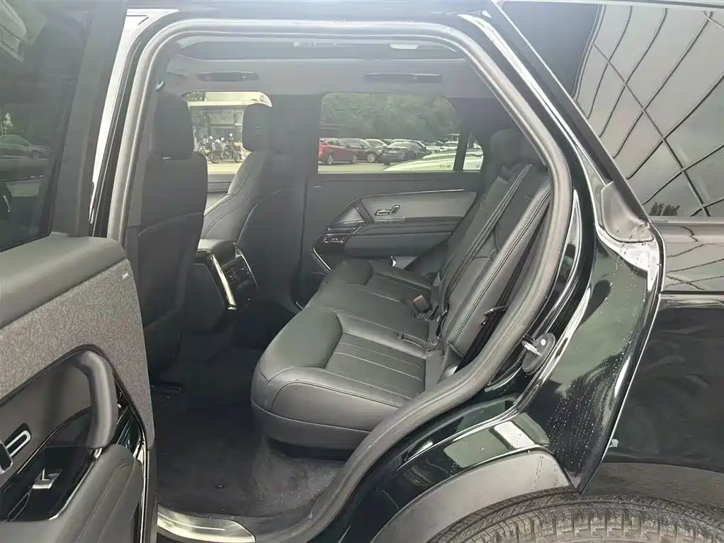 Land Rover Range Rover Sport 2025 360PS S фото 13