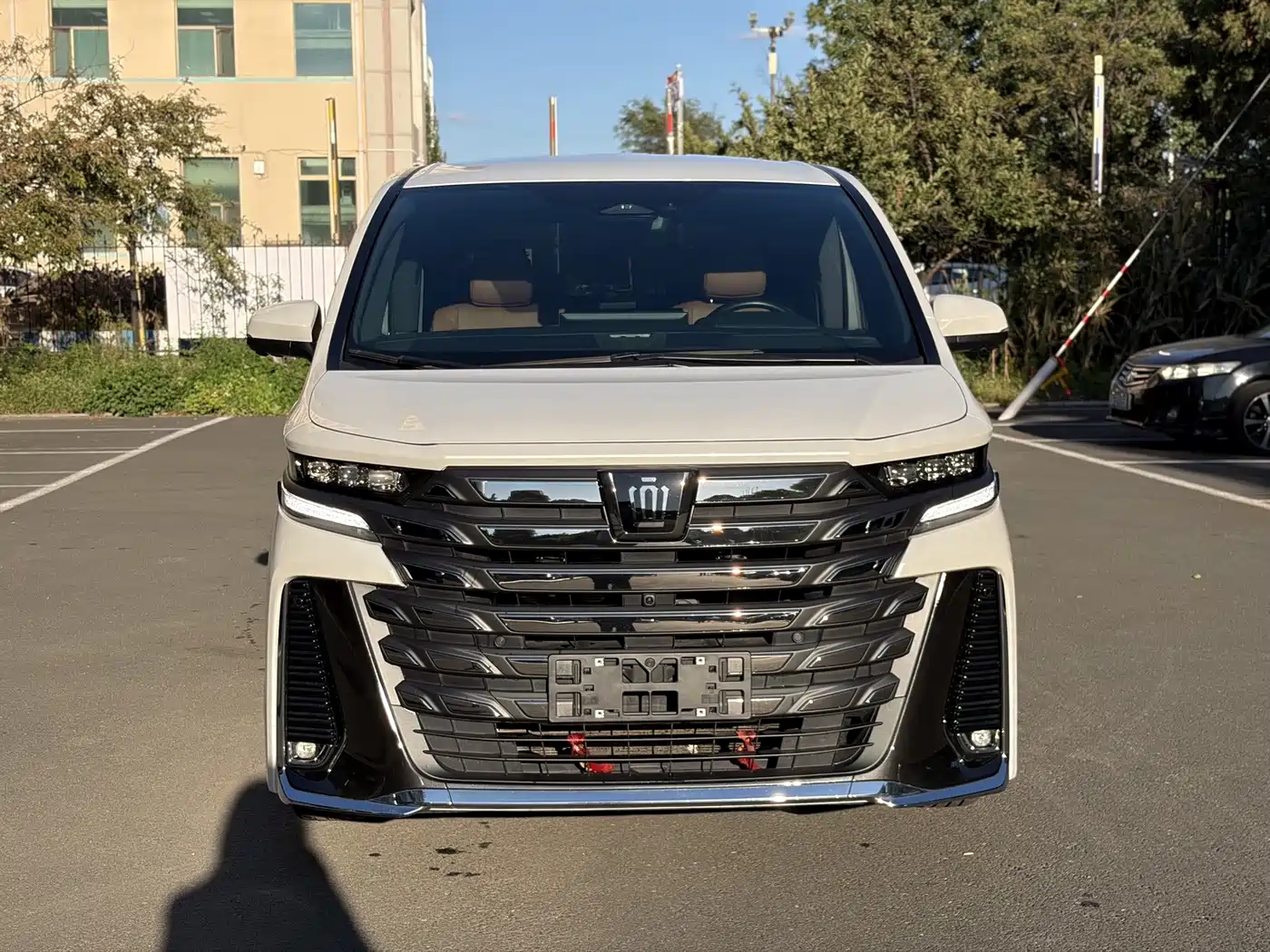 Toyota Alphard 2025 2024 Hybrid 2.5L Ultimate Enjoyment Edition