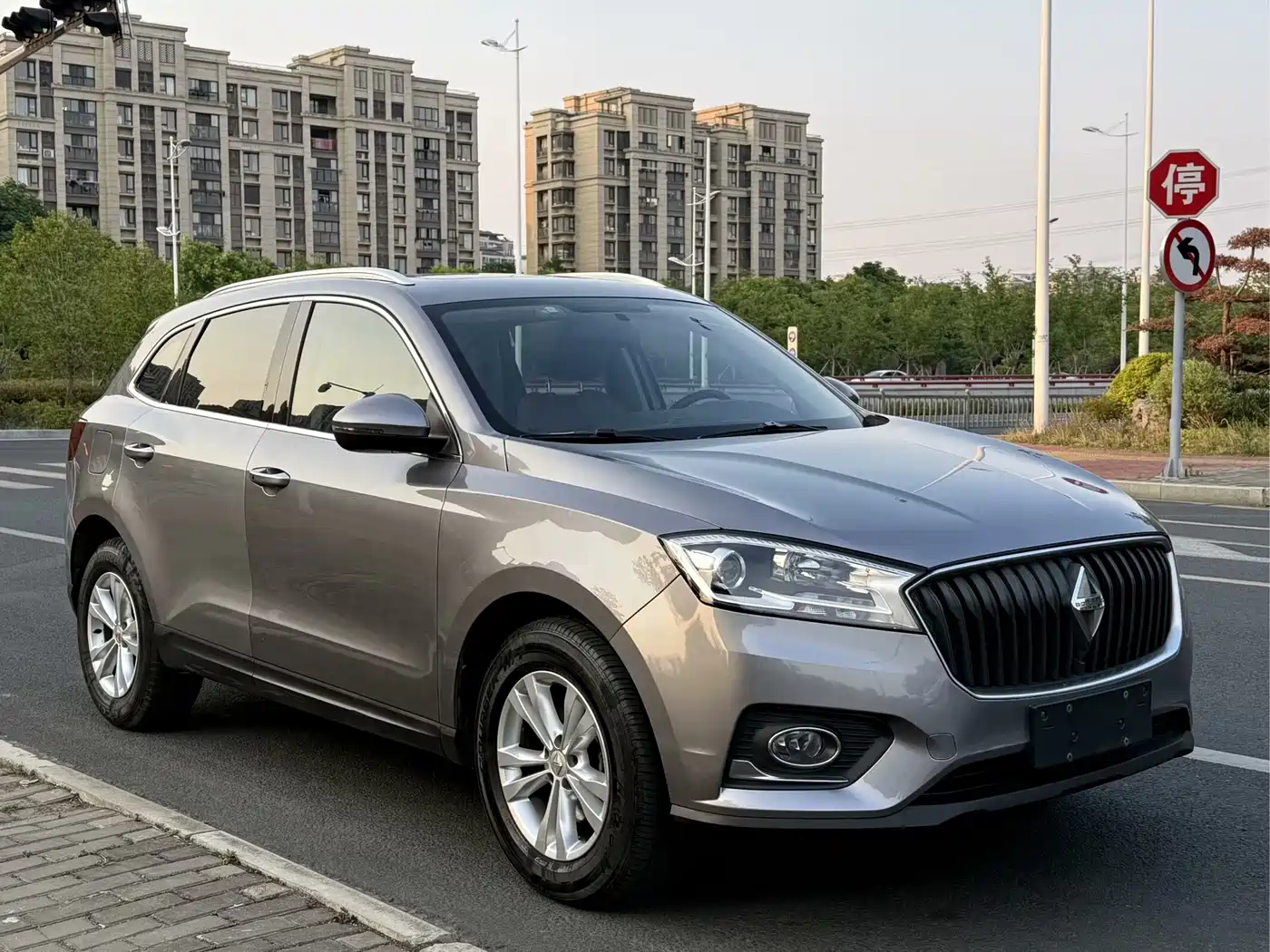 Borgward BX7 2017 2016 28T 2WD Luxury Edition 5-seater