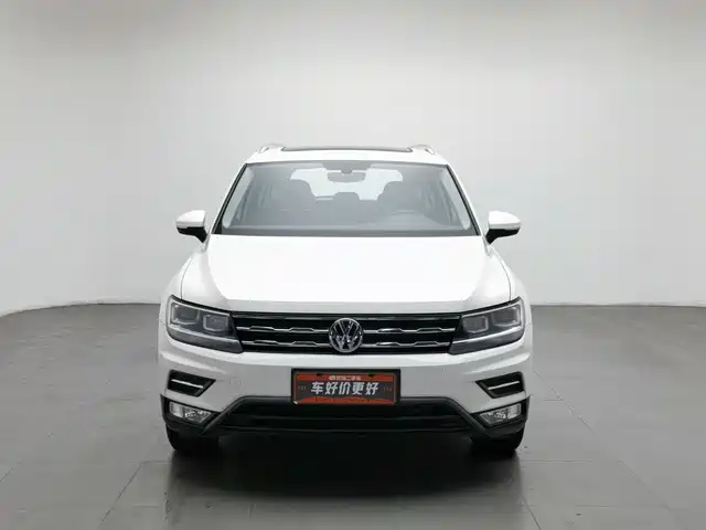 Volkswagen Tiguan L 2018 330TSI Automatic 2WD Luxury Edition — фото 3