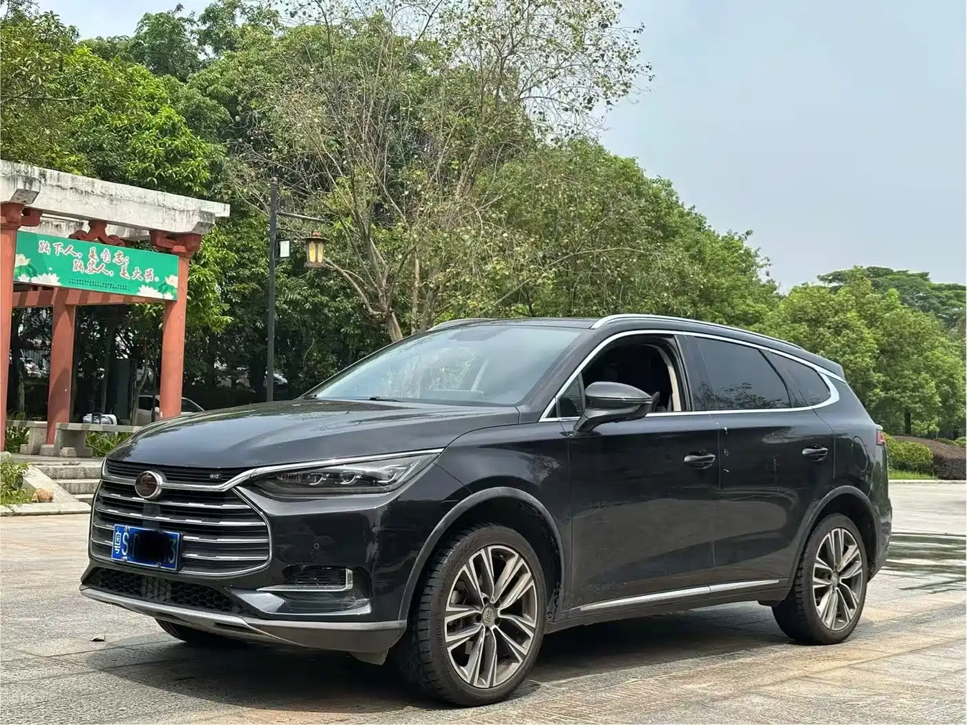BYD Tang 2018 2.0T Automatic Smart Connection Noble Edition 7-Seater China V