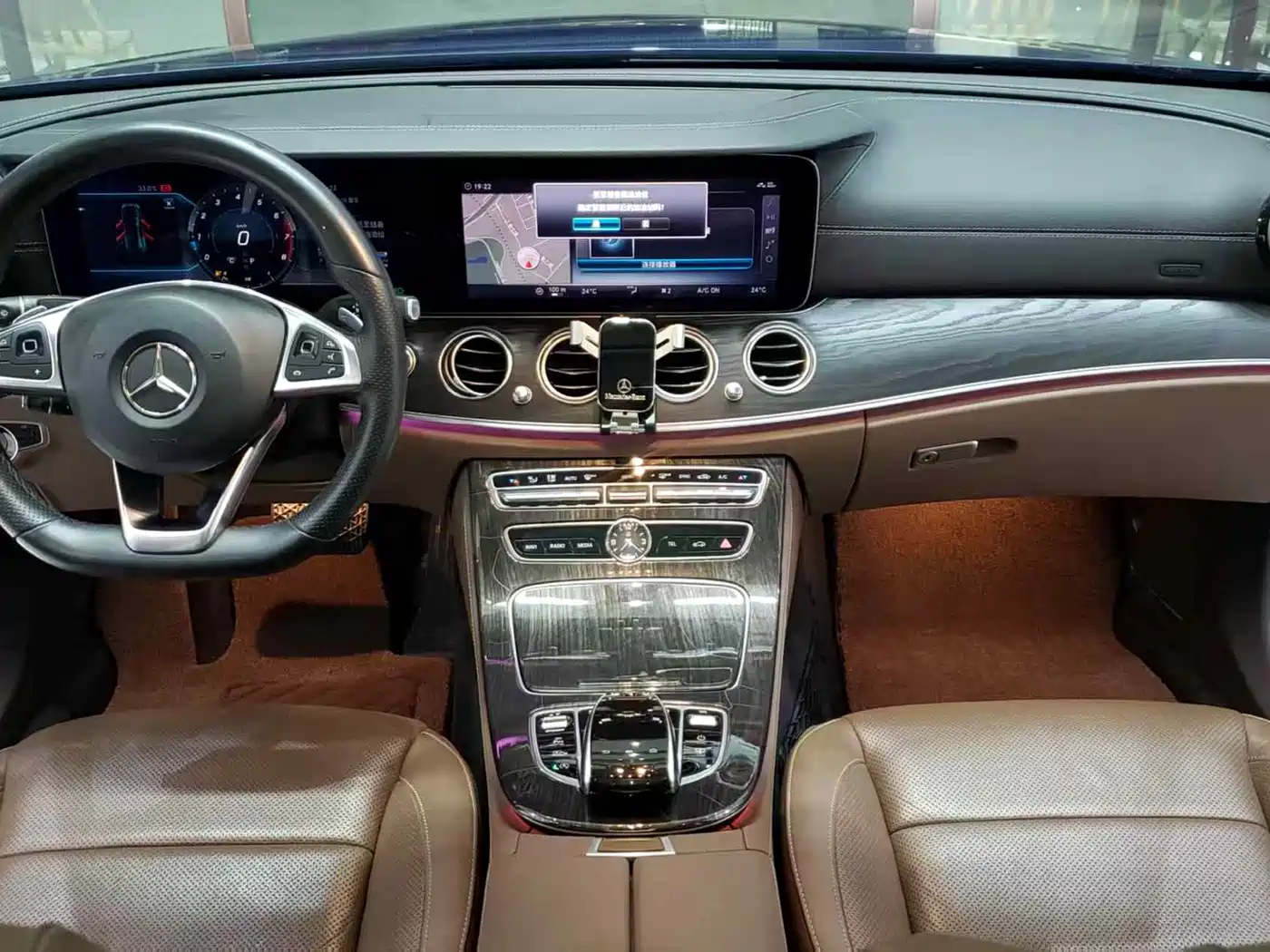 Mercedes-Benz E-Class 2017 E 300 L Sport Luxury фото 15